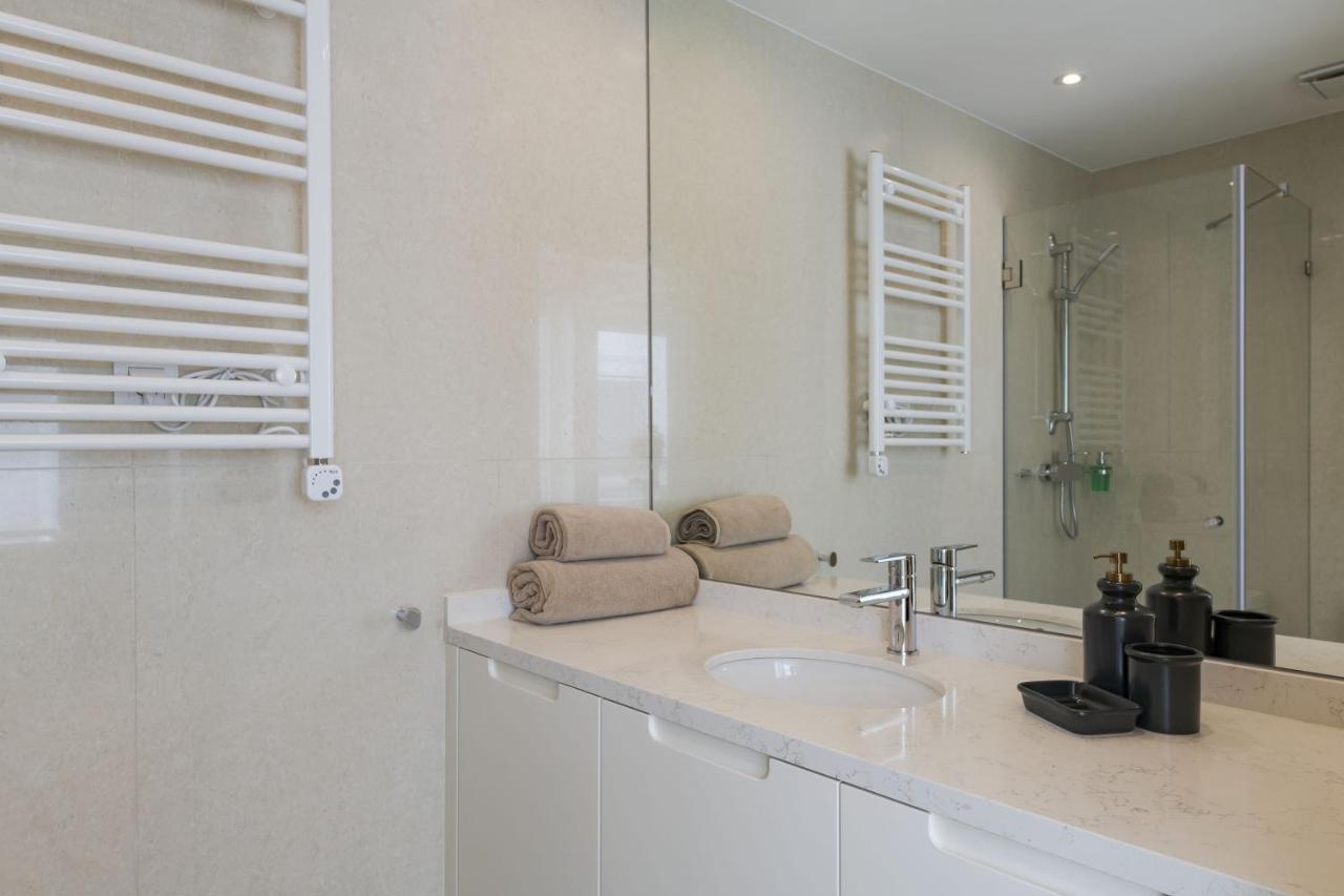 Peixeira And Apartment